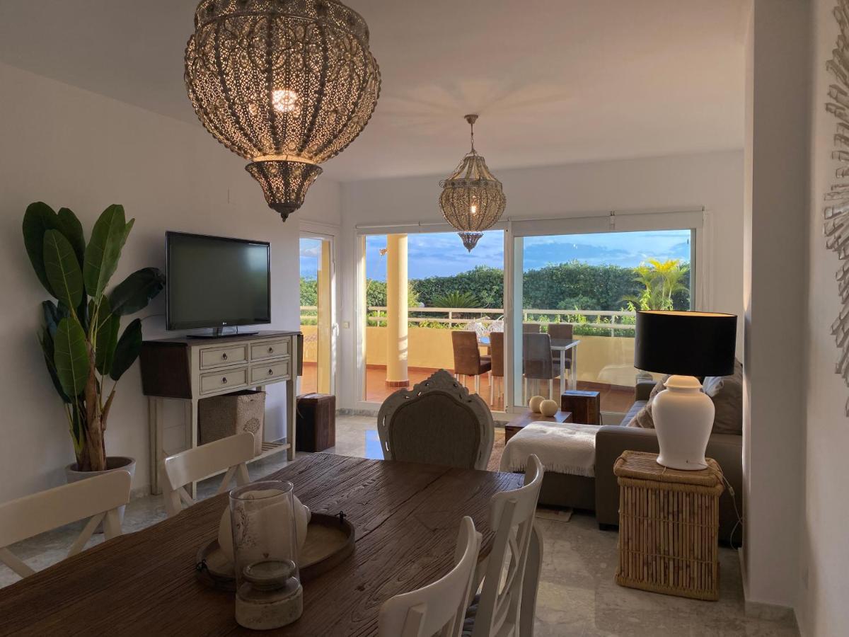 Apartamentos Costa Quebrada Беналмадена Екстериор снимка